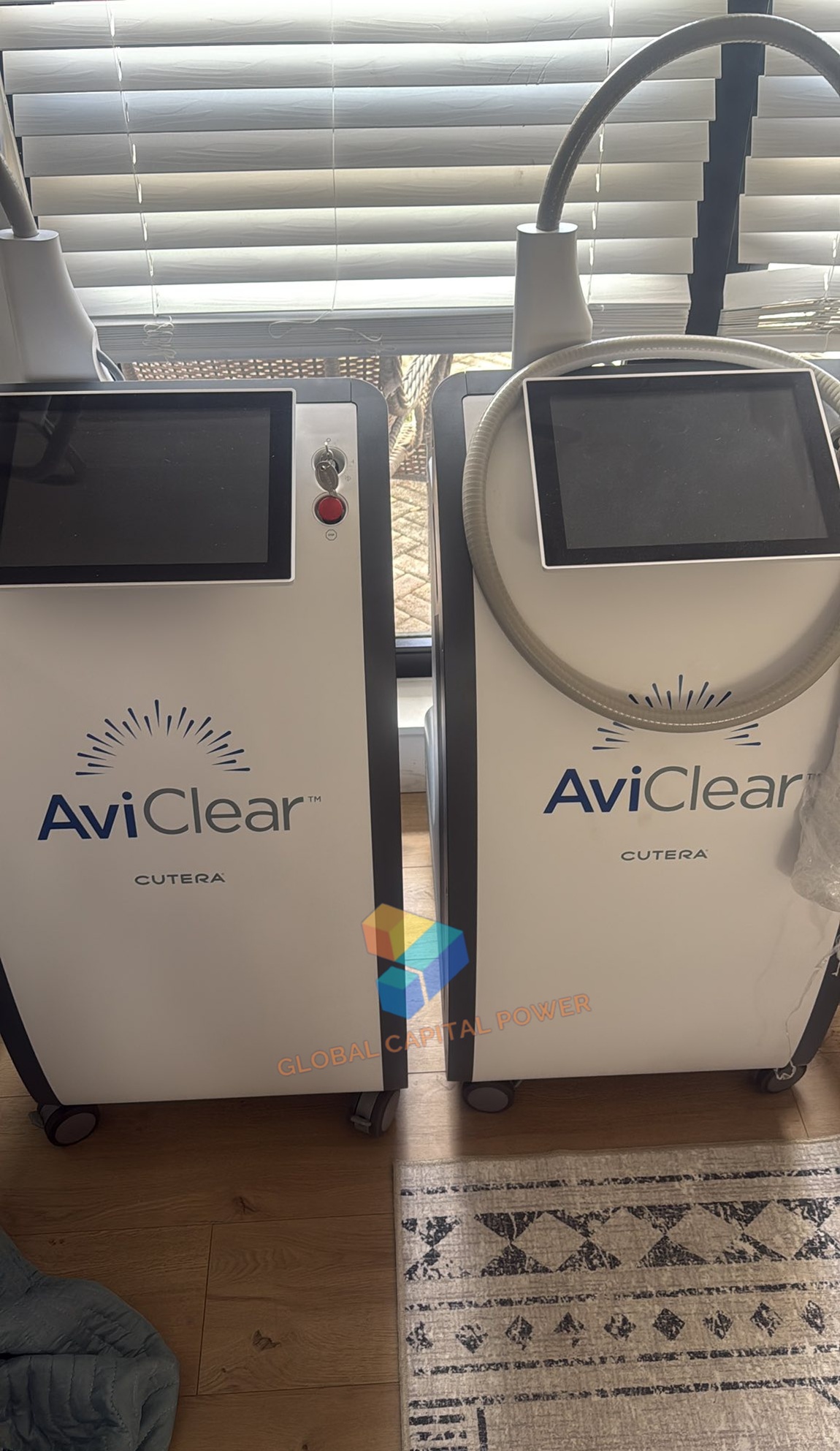 Cutera AviClear - Acne Solutions