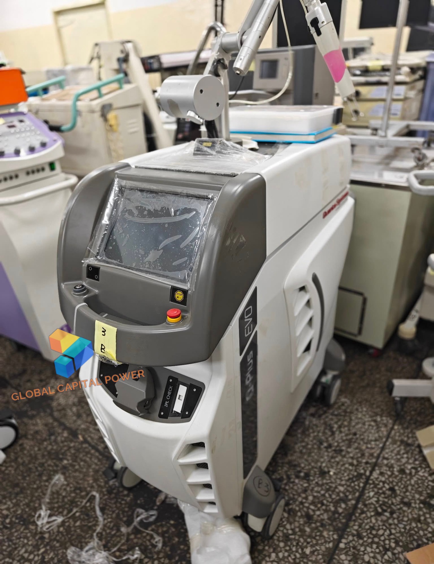 Quanta System Q-Plus EVO Laser