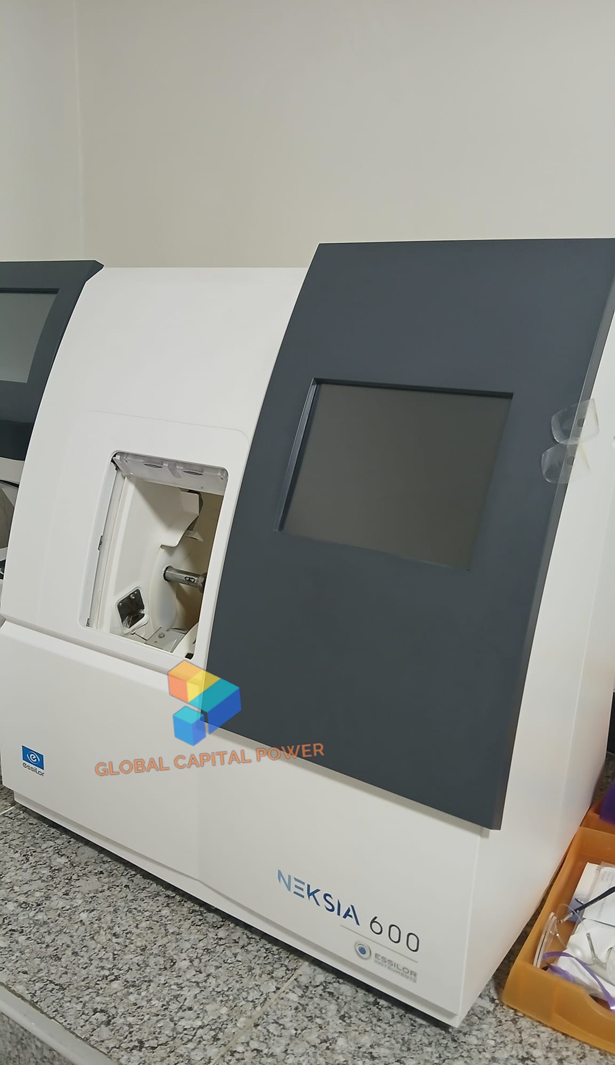 Essilor Neksia 600 Edging System